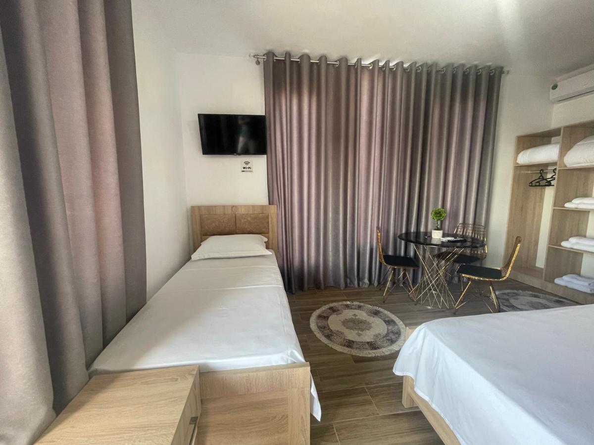 Four Generation Hotel Široka Zewnętrze zdjęcie