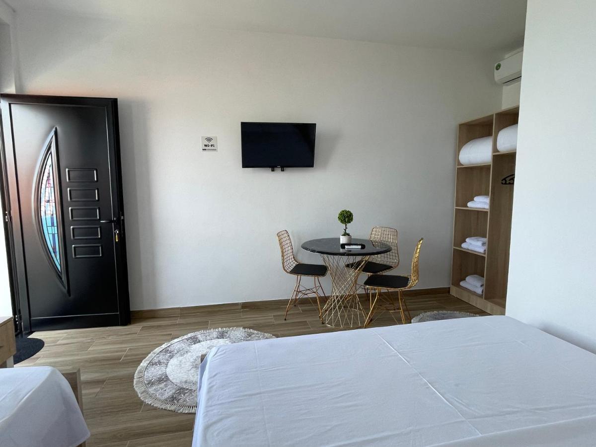 Four Generation Hotel Široka Zewnętrze zdjęcie