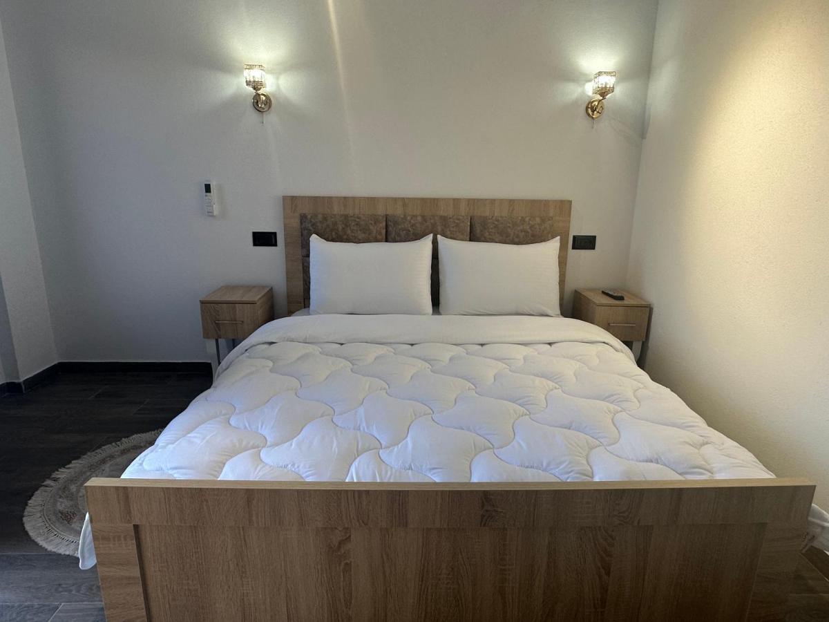 Four Generation Hotel Široka Zewnętrze zdjęcie