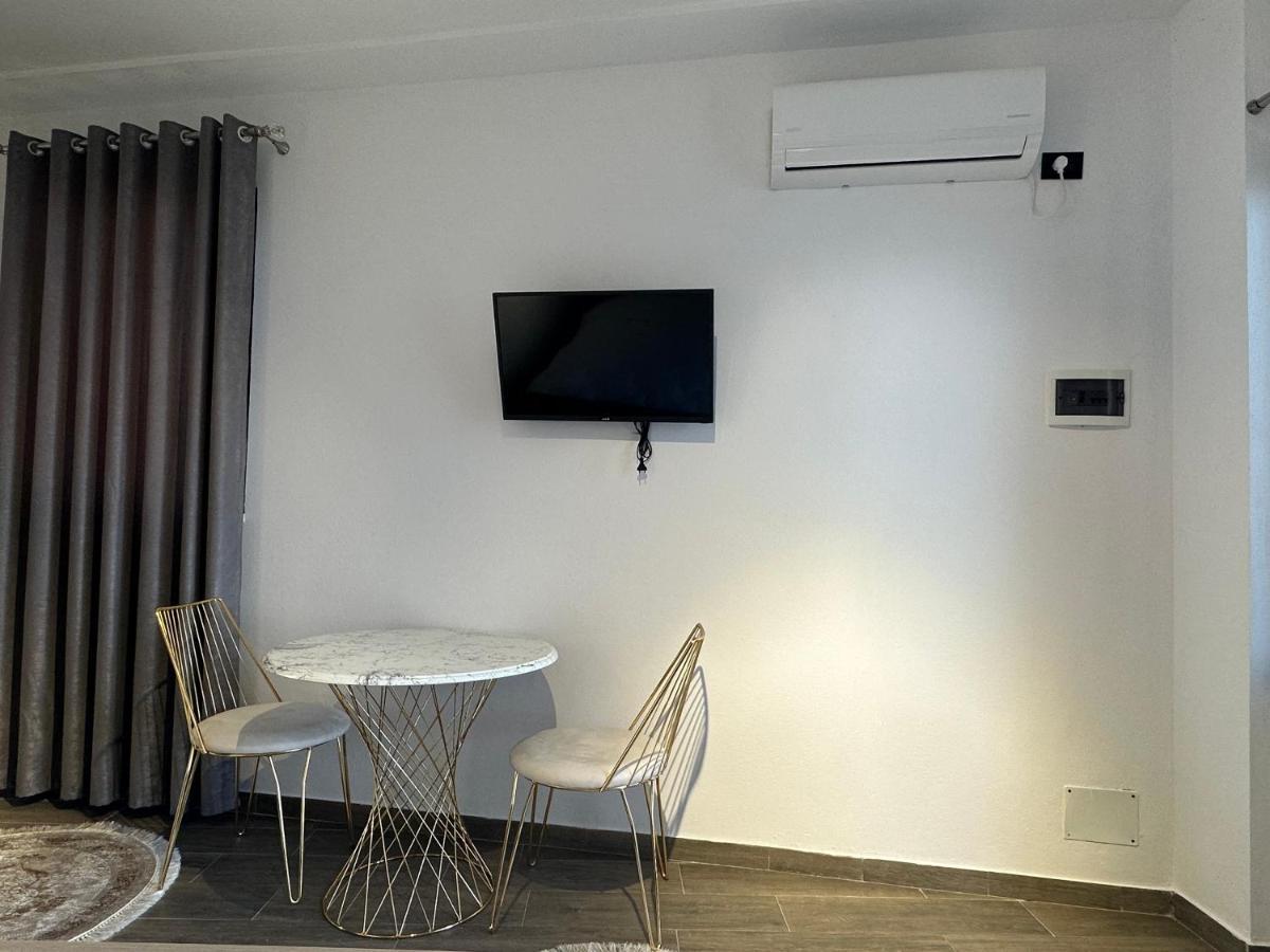 Four Generation Hotel Široka Zewnętrze zdjęcie