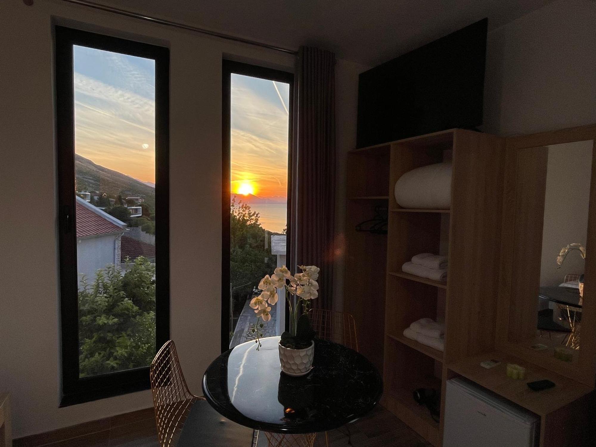 Four Generation Hotel Široka Zewnętrze zdjęcie