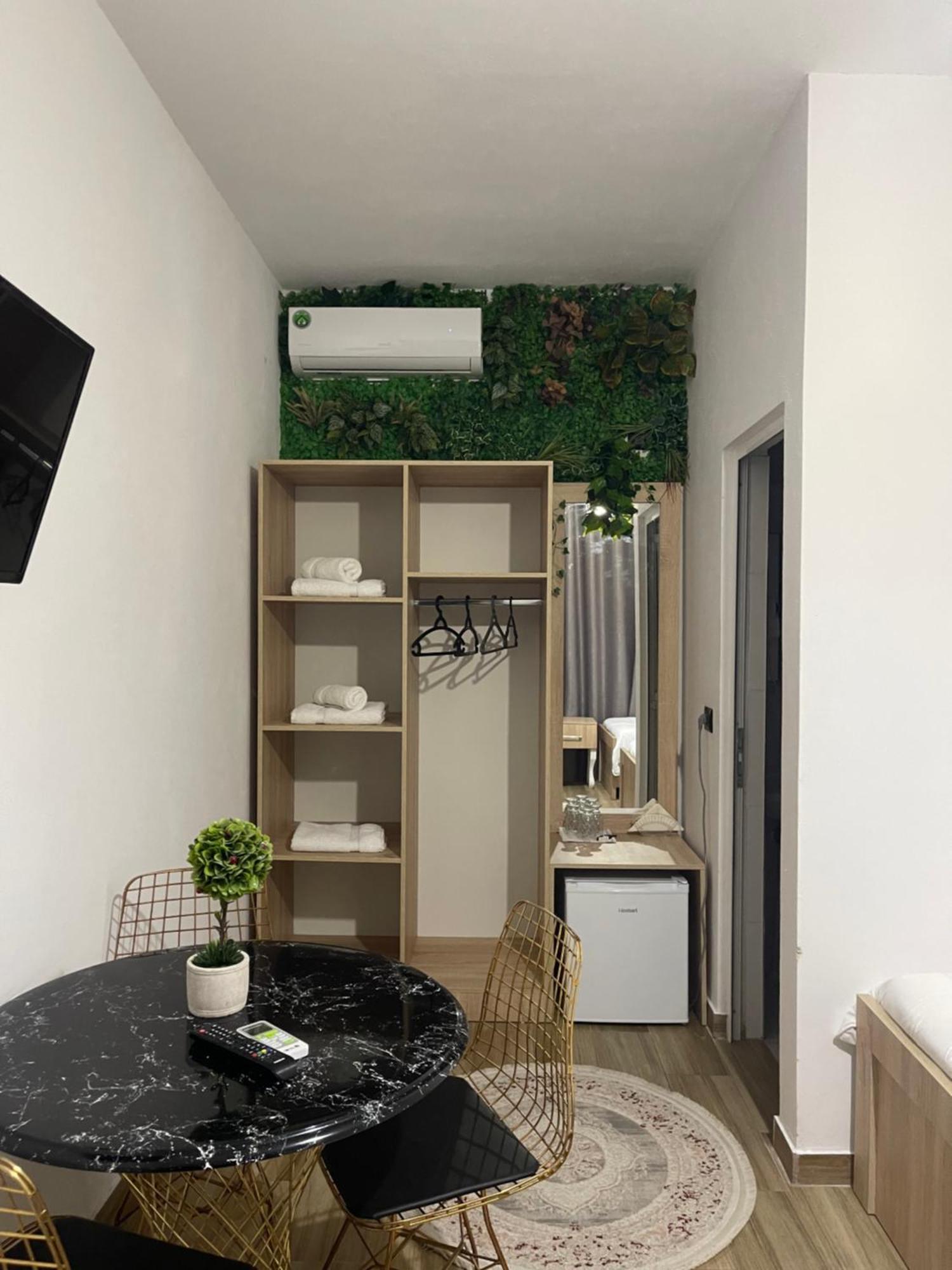 Four Generation Hotel Široka Zewnętrze zdjęcie